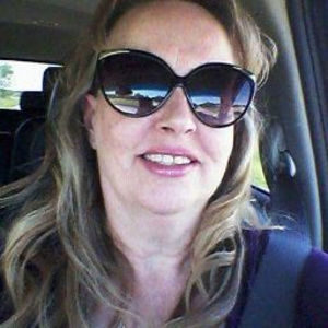 Meet your Posher, Paula